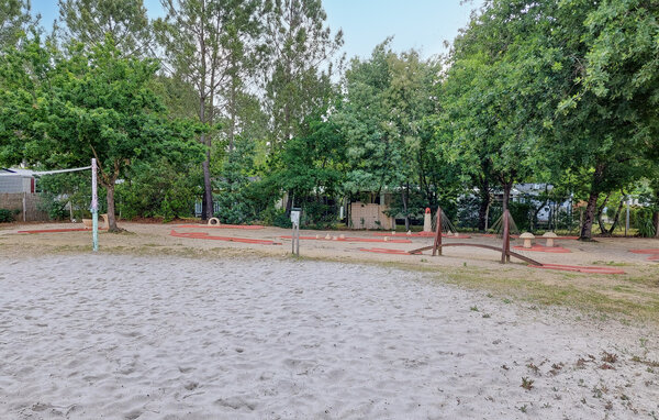 Location de vacances - Saint-Julien-en-Born , France - FAL147 910
