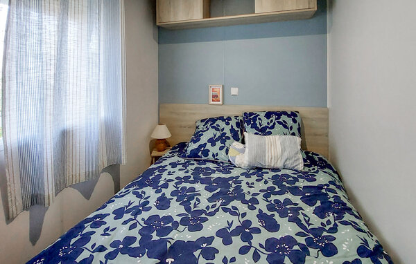 Location de vacances - Saint-Julien-en-Born , France - FAL147 601