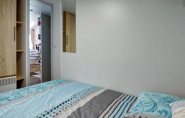 Location de vacances - Saint-Julien-en-Born , France - FAL147 603