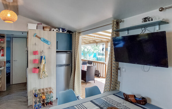 Location de vacances - Saint-Julien-en-Born , France - FAL147 301