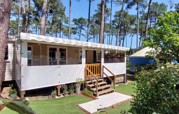 Location de vacances - Saint-Julien-en-Born , France - FAL147 81
