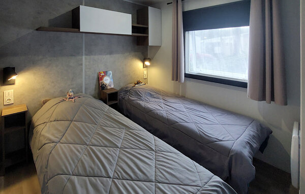 Vakantiehuis - Saint-Julien-en-Born , Frankrijk - FAL155 601