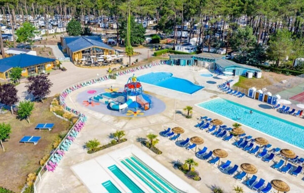 Location de vacances - Saint-Julien-en Born , France - FAL158 902