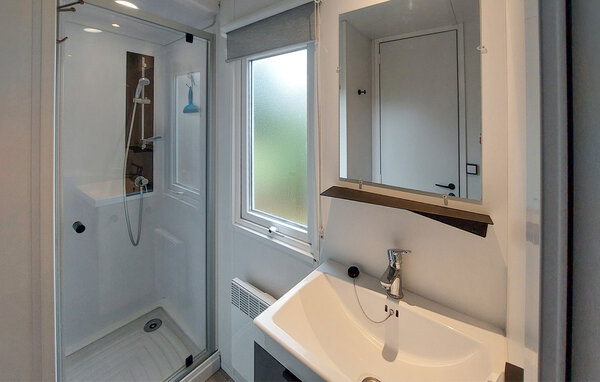 Location de vacances - Saint-Julien-en Born , France - FAL158 701