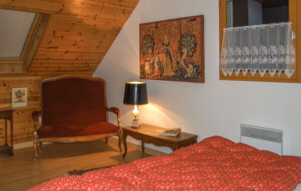Holiday Home - Louvie-Juzon , France - FAP123 601