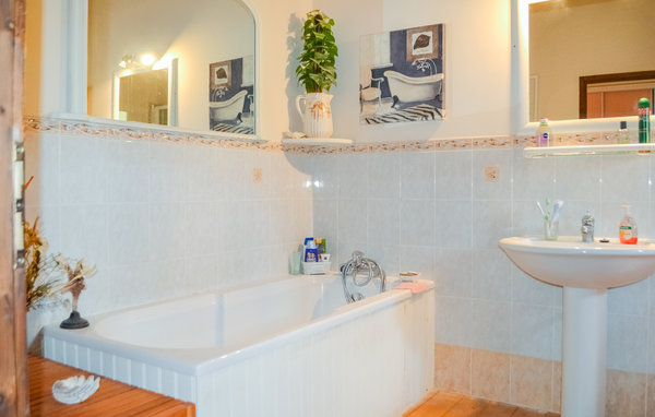 Semesterhus - Montaut , Frankrike - FAT084 701