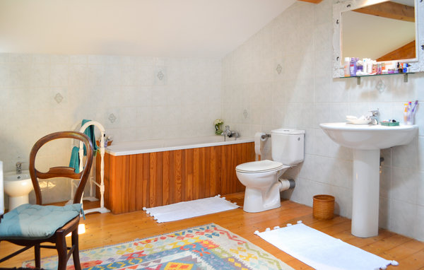 Semesterhus - Montaut , Frankrike - FAT084 702