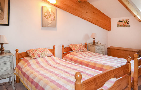 Semesterhus - Montaut , Frankrike - FAT084 603