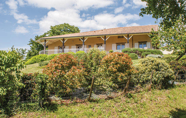 Semesterhus - Bourgougnague , Frankrike - FAT704 9