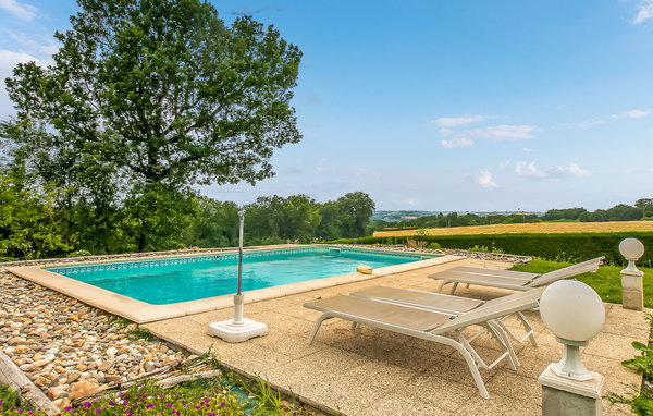 Holiday Home - Beauville , France in Beauville | Novasol