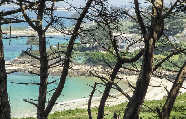 Location de vacances - Trélévern , France - FBC231 903