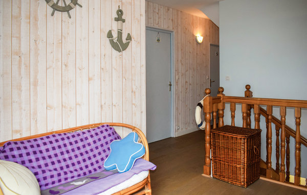 Location de vacances - Trélévern , France - FBC231 502