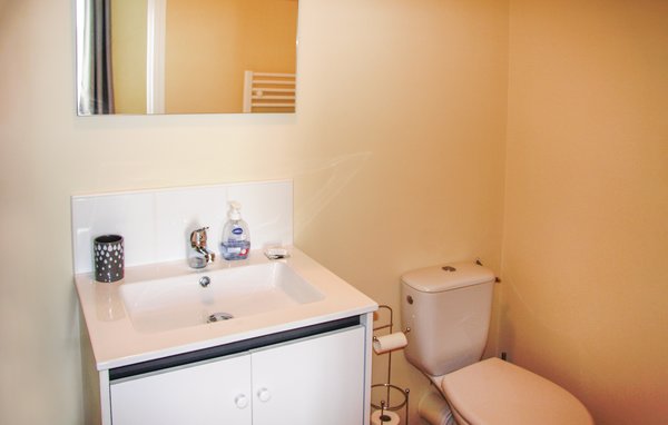 Holiday Home - Caurel , France - FBC648 701