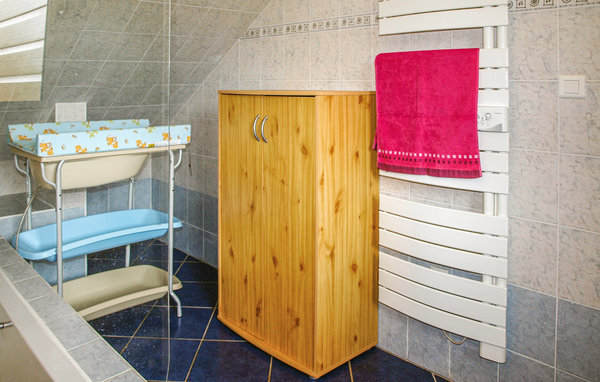 Location de vacances - St. Martin des Pres , France - FBC703 703