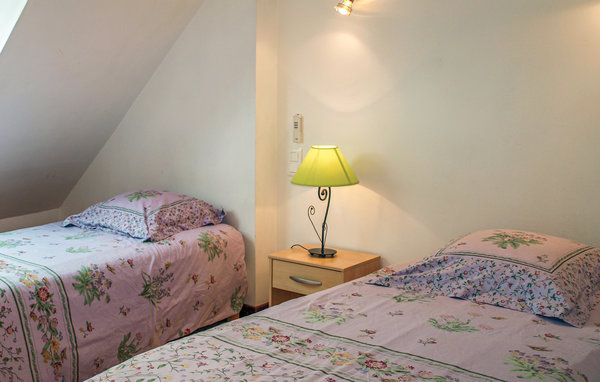 Location de vacances - St. Martin des Pres , France - FBC703 604