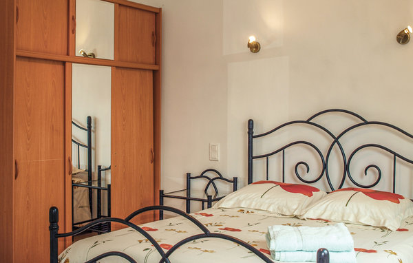 Location de vacances - St. Martin des Pres , France - FBC703 607