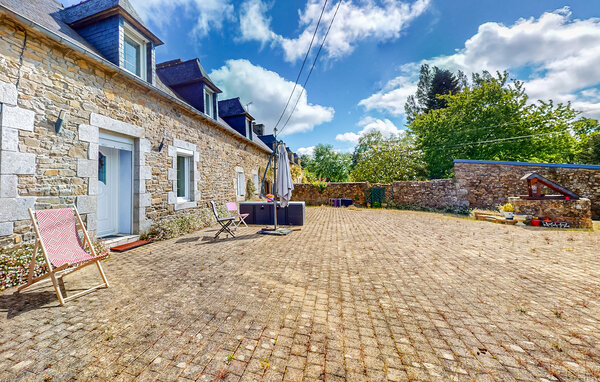 Location de vacances - Châtelaudren-Plouagat , France - FBC833 81