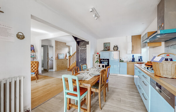 Vakantiehuis - Le Vieux-Bourg , Frankrijk - FBC841 402