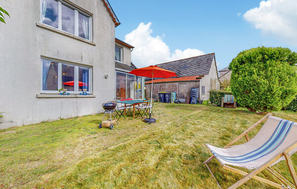 Vakantiehuis - Le Vieux-Bourg , Frankrijk - FBC841 101