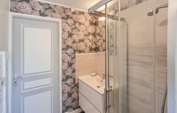 Location de vacances - Plounevez-Quintin , France - FBC854 702