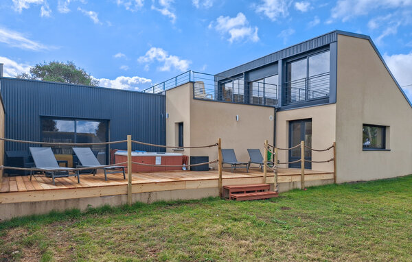 Location de vacances - Hillion , France - FBC861 81
