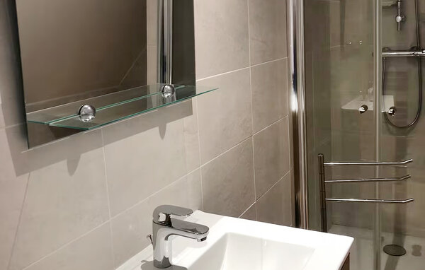 Location de vacances - Rospez , France - FBC865 701