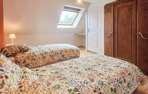Semesterhus - Rospez , Frankrike - FBC865 604