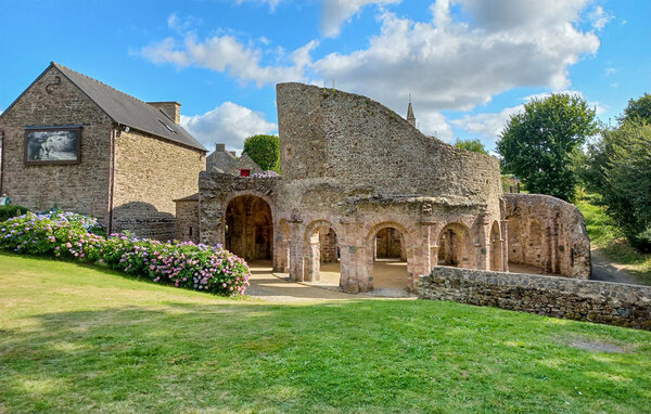 Casa de vacaciones - Pommerit-le-Vicomte , Francia - FBC866 906