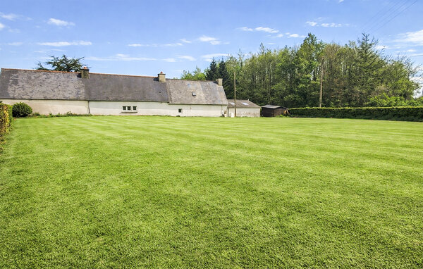 Vakantiehuis - Rospez , Frankrijk - FBC873 102