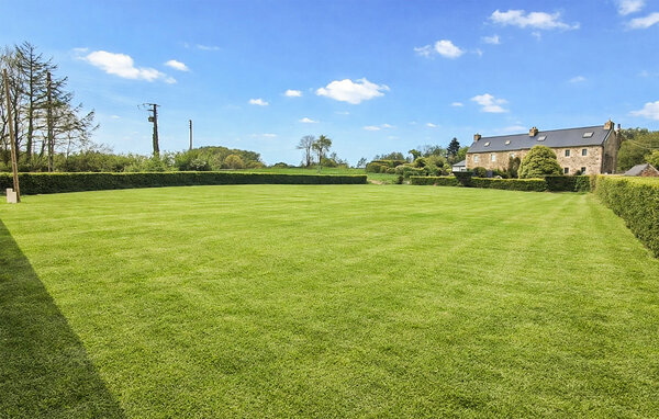 Vakantiehuis - Rospez , Frankrijk - FBC873 103