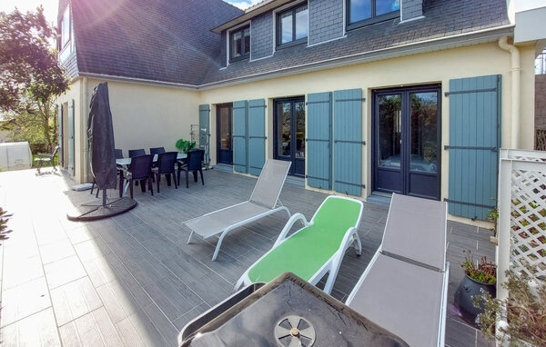 Apartment - Concarneau , France - FBF068 101