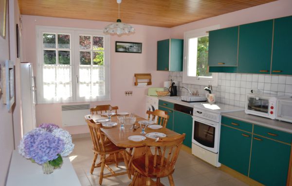 Holiday Home - Pleuven , France - FBF419 401
