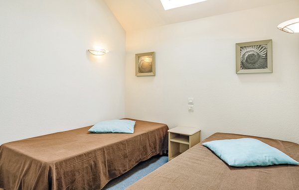 Holiday Home - Crozon , France - FBF476 601