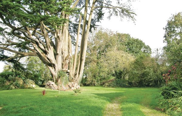 Vakantiehuis - Mahalon , Frankrijk - FBF509 903