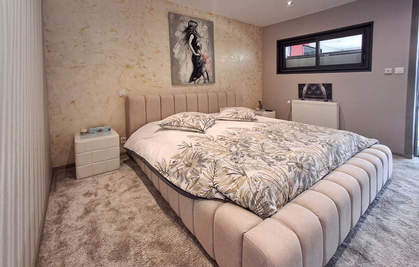 Holiday Home - Landivisiau , France - FBF785 601
