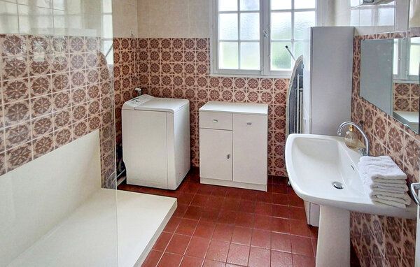 Semesterhus - Meglven , Frankrike - FBF798 701