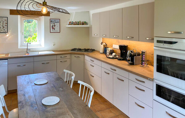 Semesterhus - Combrit , Frankrike - FBF803 401