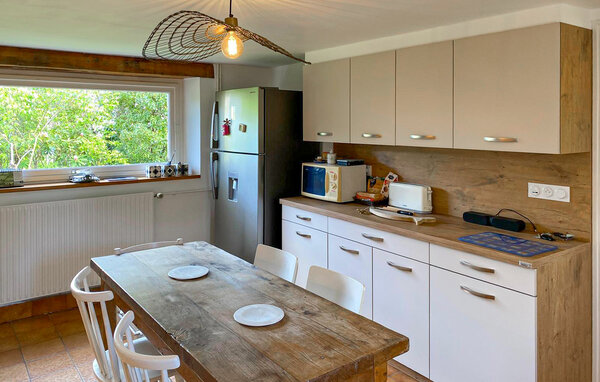 Semesterhus - Combrit , Frankrike - FBF803 402