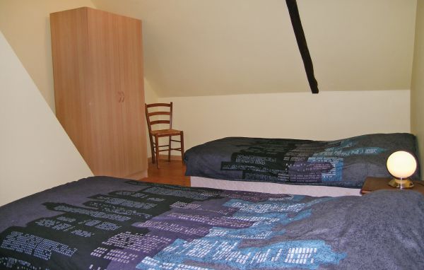 Apartman - Roz-Landrieux , Francuska - FBI097 602