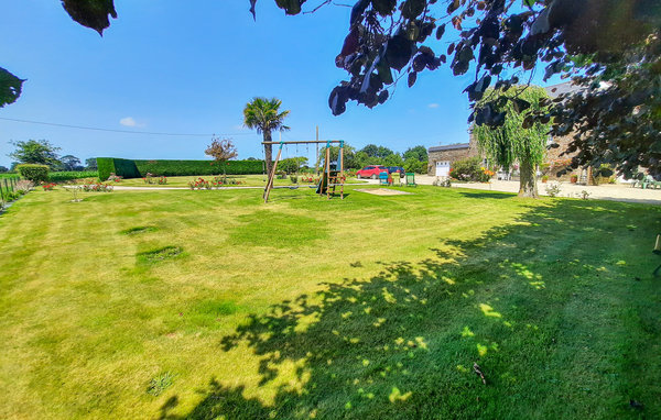 Apartman - Roz-Landrieux , Francuska - FBI097 105