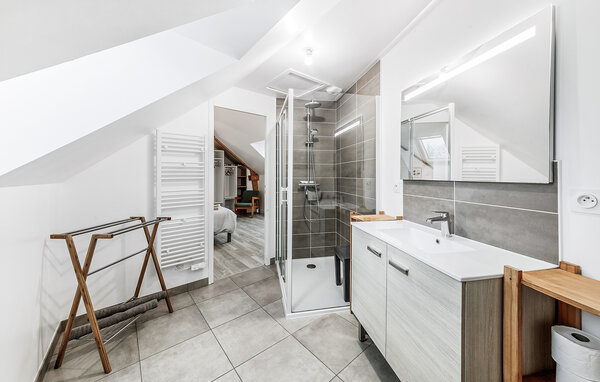 Holiday Home - Saint-Méloir-des-Ondes , France - FBI177 703