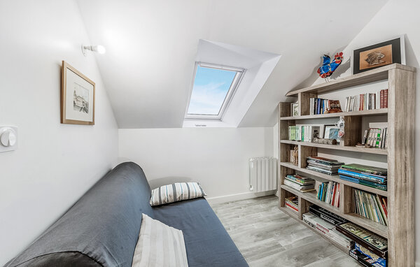 Holiday Home - Saint-Méloir-des-Ondes , France - FBI177 502