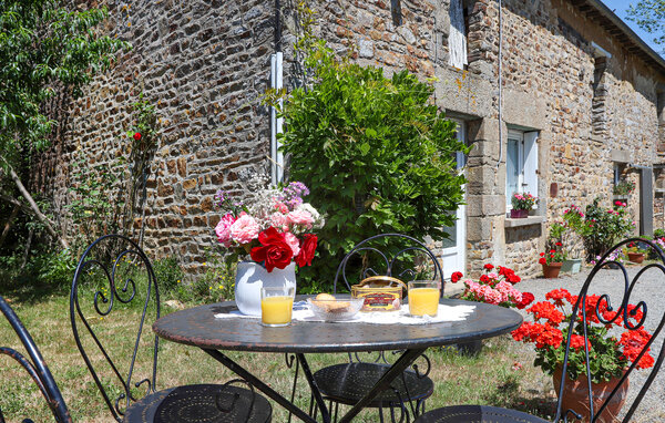 Holiday Home - Andouillé-Neuville , France - FBI190 101