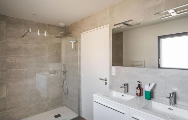 Holiday Home - Dinard , France - FBI200 702