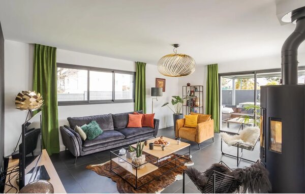 Holiday Home - Dinard , France - FBI200 4