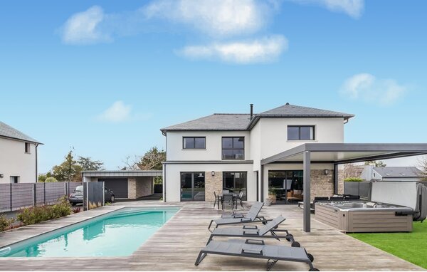 Holiday Home - Dinard , France - FBI200 81