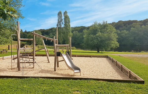 Domy wakacyjne - Noyal-Sous-Bazouges , Francja - FBI204 901