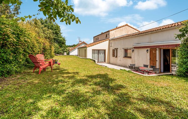 Holiday Home - BOUGUENAIS , France - FBL081 3