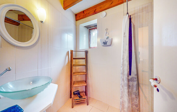 Location de vacances - Saint Lyphard , France - FBL093 701