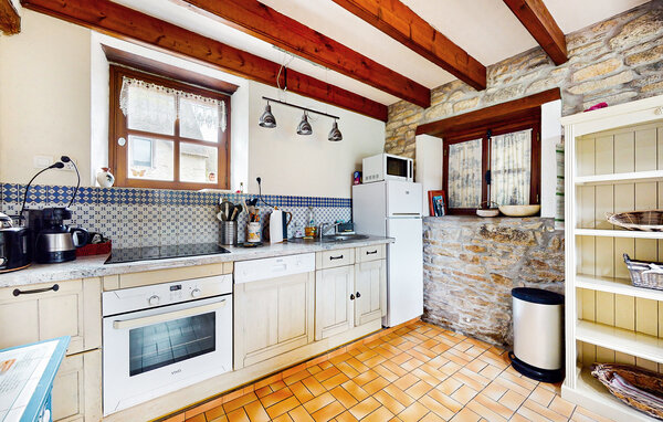 Location de vacances - Saint Lyphard , France - FBL093 8
